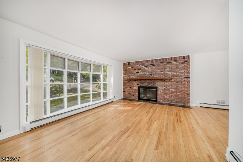 37 Mea Dr Property Photo 18