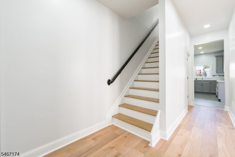 137 Amherst St Property Photo 6