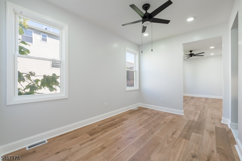 137 Amherst St Property Photo 11