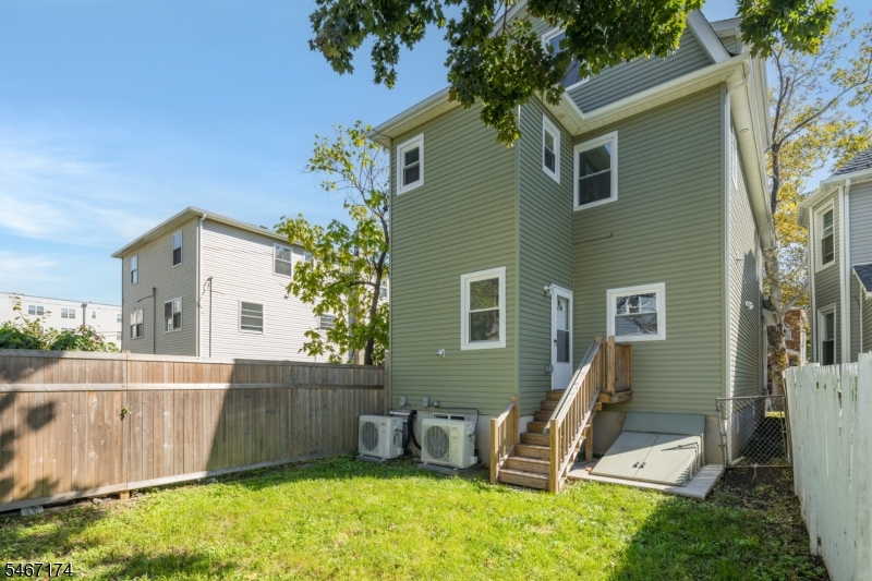 137 Amherst St Property Photo 38