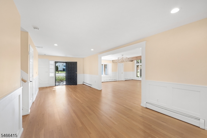 3 Martin Pl Property Photo 3