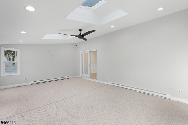 3 Martin Pl Property Photo 9