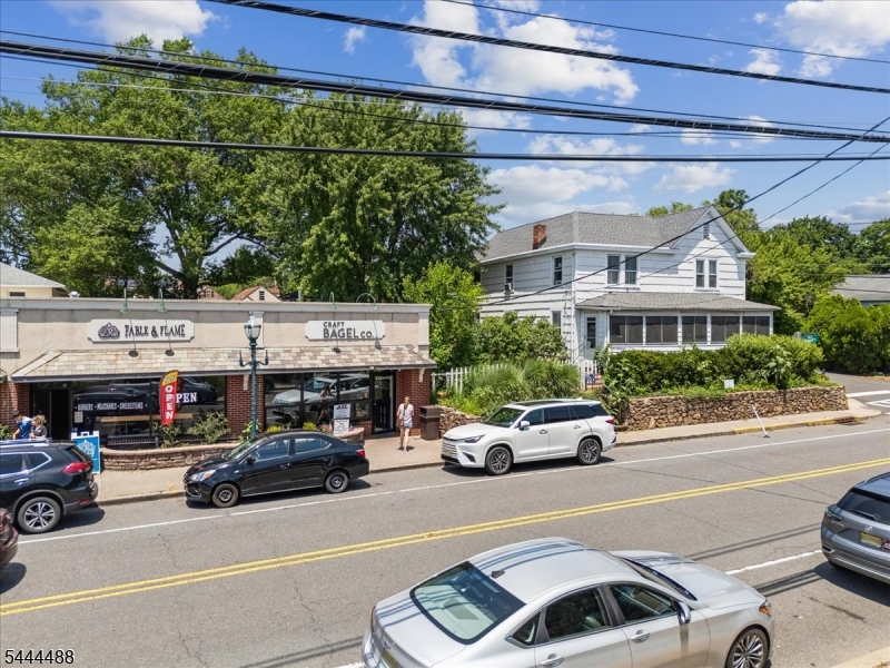 481 Springfield Ave Property Photo 1