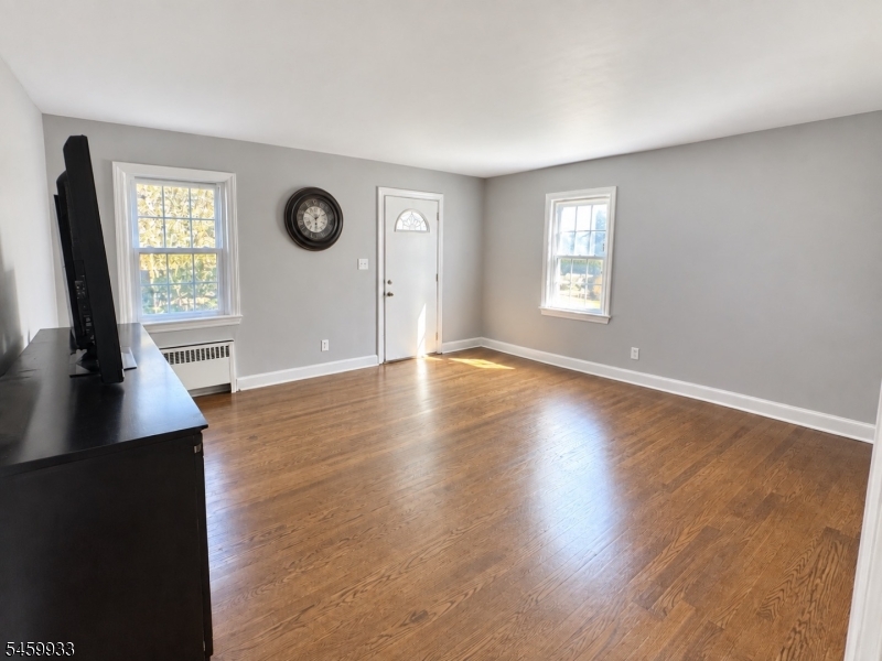 3 Hooper Ave Property Photo 2