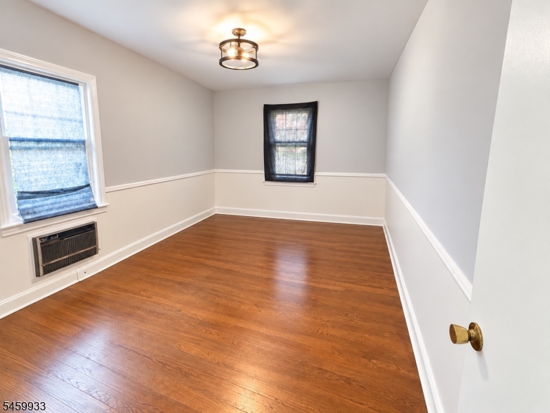 3 Hooper Ave Property Photo 6