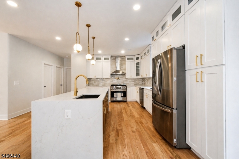 188 Hillside Ave Property Photo 11