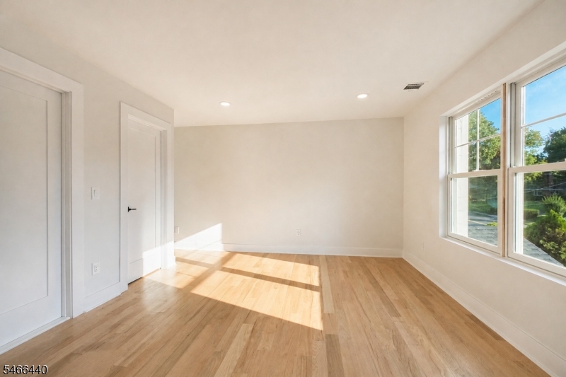 188 Hillside Ave Property Photo 32