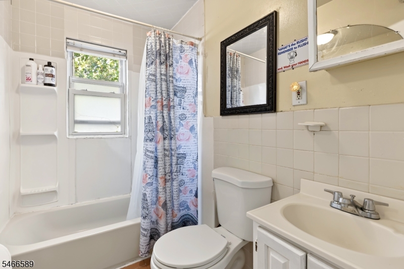 9 Lowden St Property Photo 19