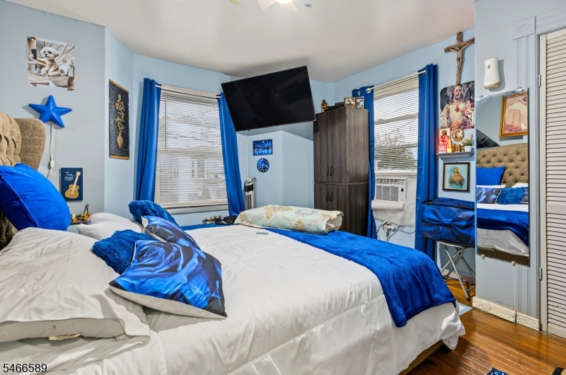 9 Lowden St Property Photo 26