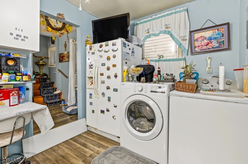 9 Lowden St Property Photo 31