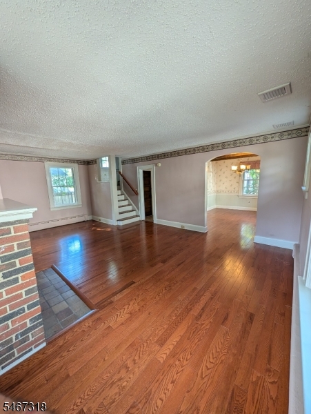 109 Madison Ave Property Photo 4