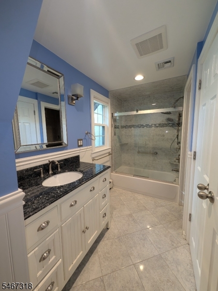 109 Madison Ave Property Photo 19