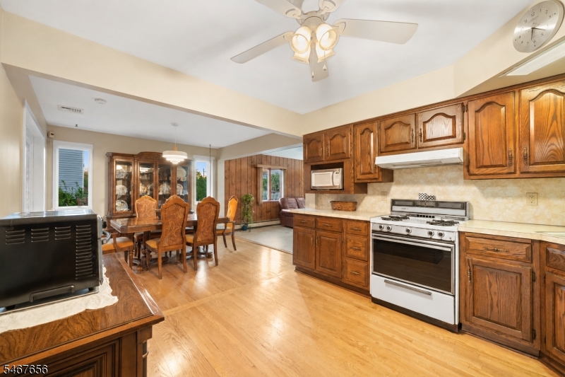 21 Ravine Ave Property Photo 10