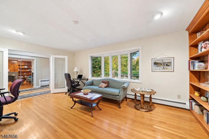 21 Ravine Ave Property Photo 12