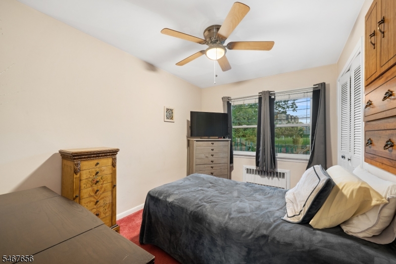 21 Ravine Ave Property Photo 18