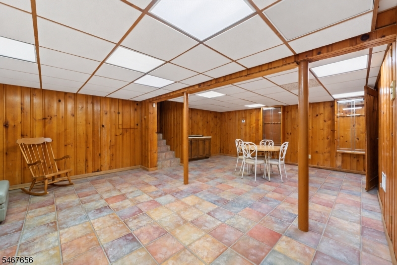21 Ravine Ave Property Photo 20