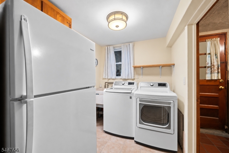 21 Ravine Ave Property Photo 22