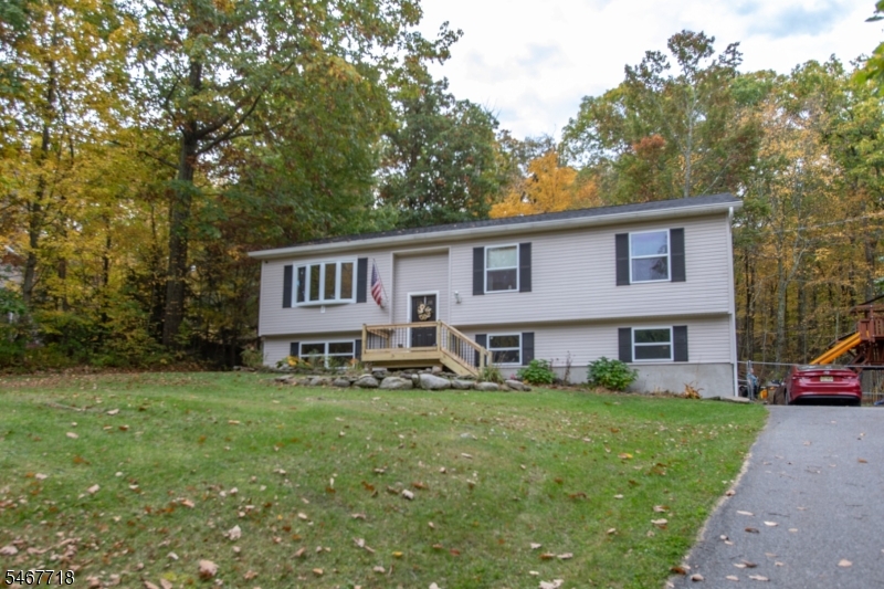 23 Fawn Run Property Photo 2
