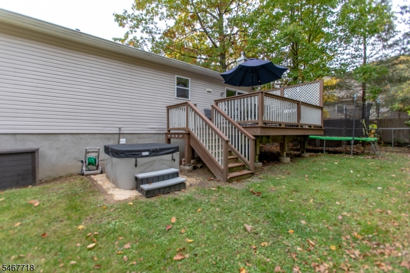 23 Fawn Run Property Photo 21