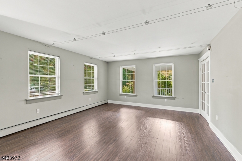 108 Hillside Terrace Property Photo 10