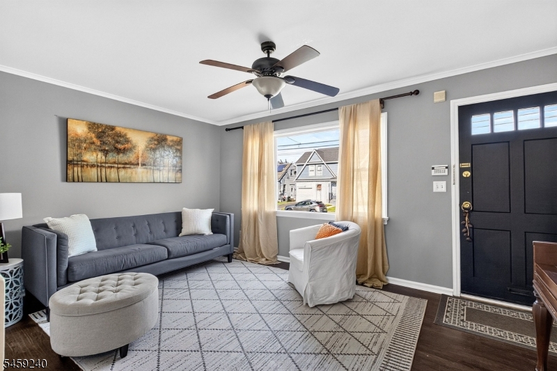 2514 Audrey Ter Property Photo 4