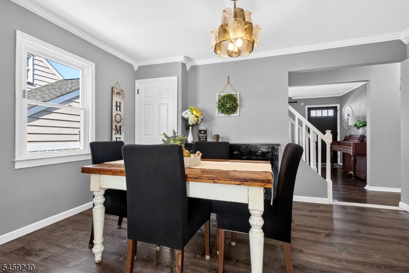 2514 Audrey Ter Property Photo 9