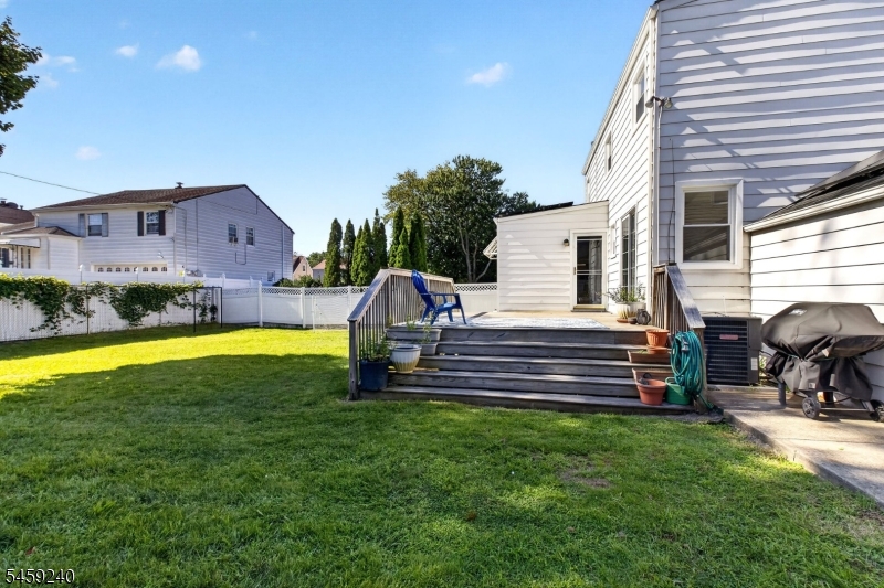 2514 Audrey Ter Property Photo 32