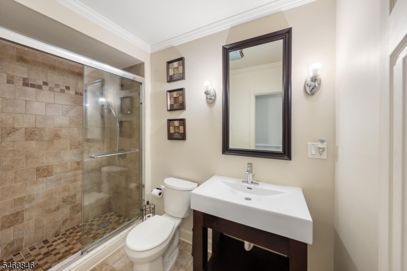 401 John St Property Photo 9