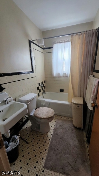 509 Thompson Ave Property Photo 17