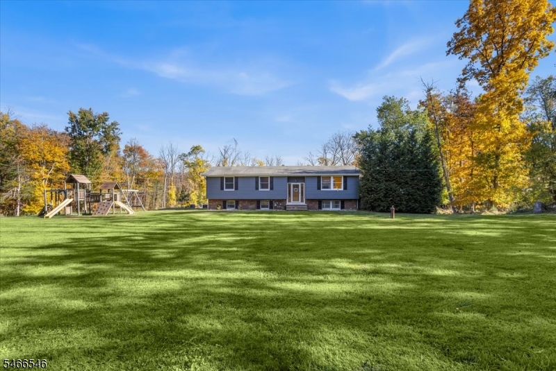 4 Kilroy Rd Property Photo 8