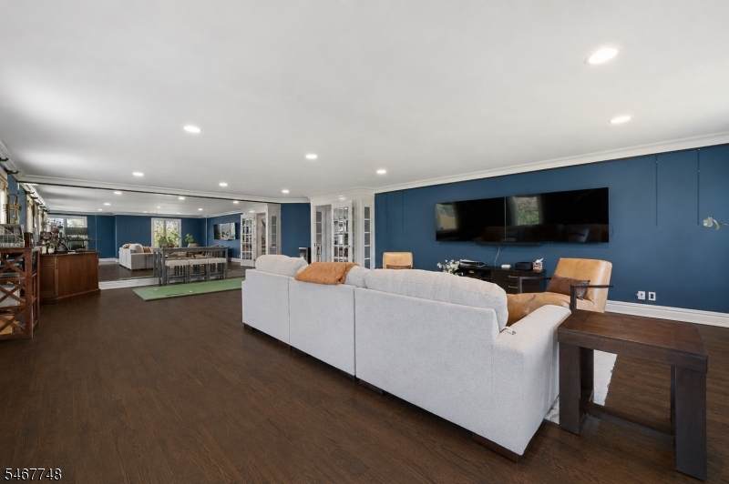228 Highland Ave Property Photo 12