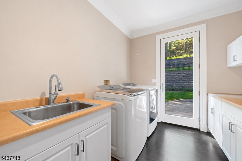 228 Highland Ave Property Photo 19