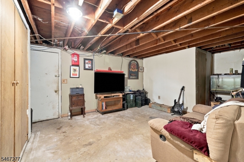 103 Ford Rd Property Photo 25