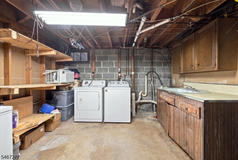 103 Ford Rd Property Photo 26