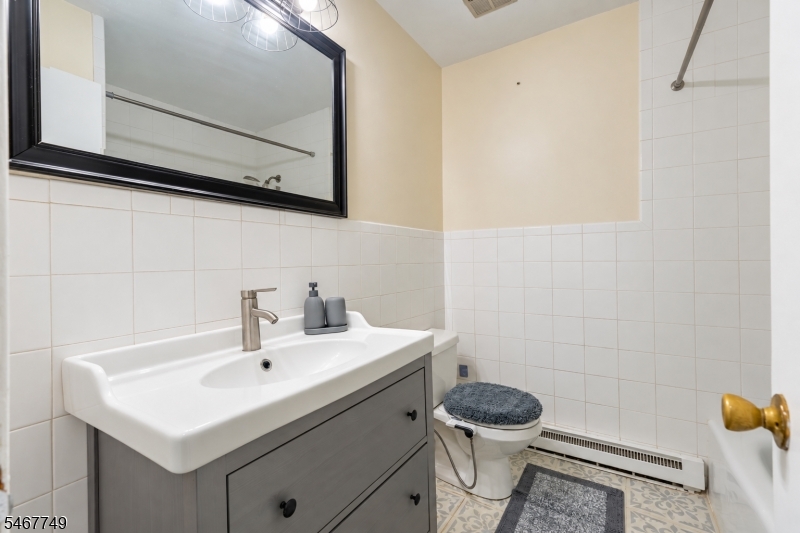 13 Adelphi Trl Property Photo 14