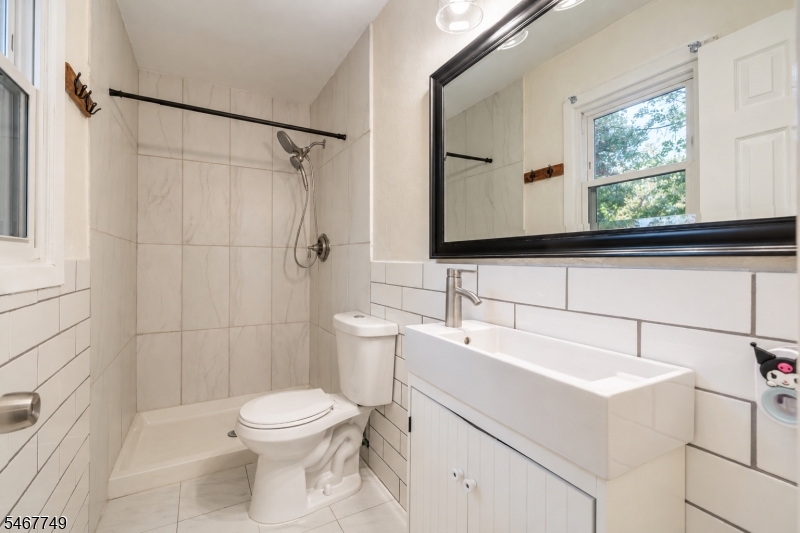 13 Adelphi Trl Property Photo 15