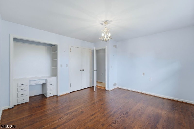 45 Belgrade Ter Property Photo 23