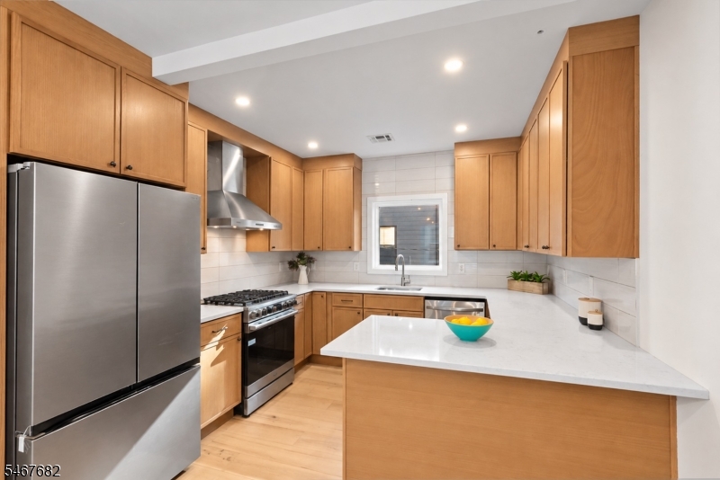 30 Irving St., Unit 2 2 Property Photo 15