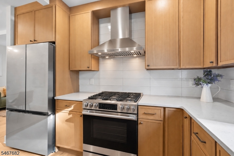 30 Irving St., Unit 2 2 Property Photo 17