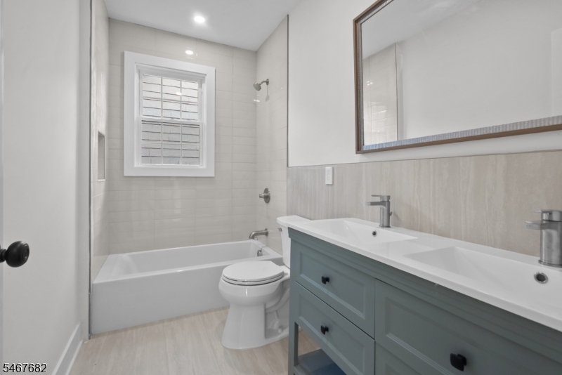 30 Irving St., Unit 2 2 Property Photo 19