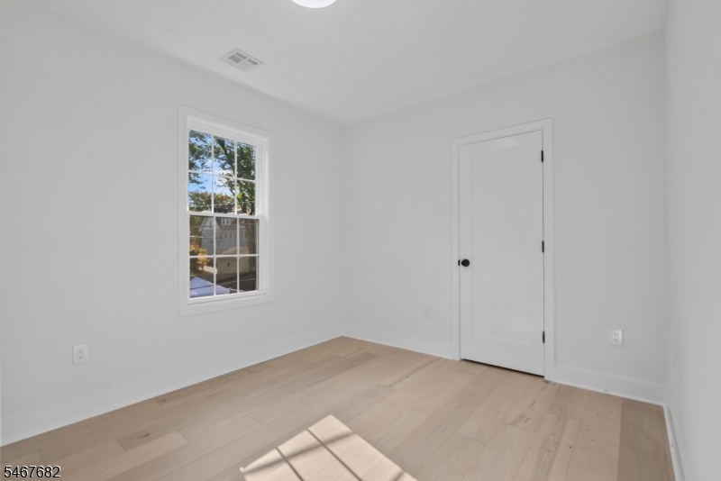 30 Irving St., Unit 2 2 Property Photo 23