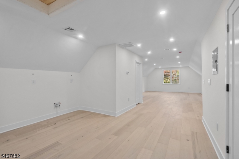 30 Irving St., Unit 2 2 Property Photo 33