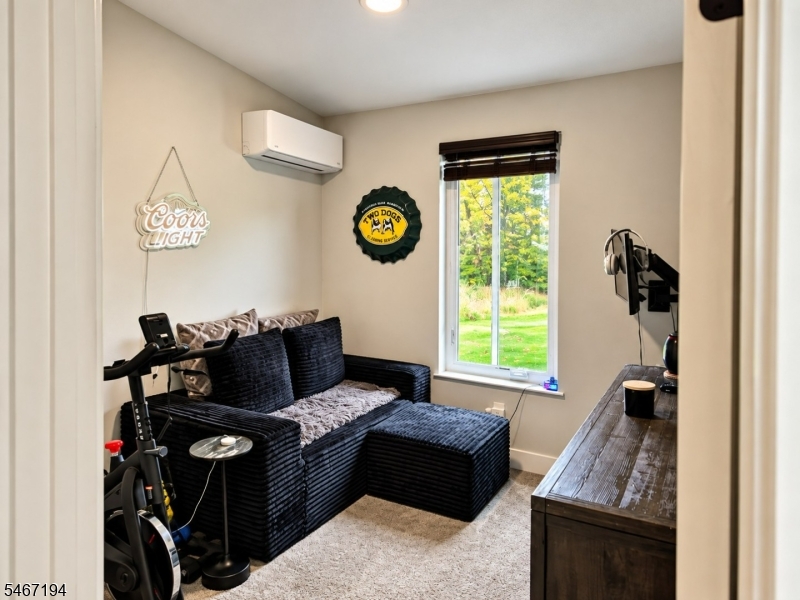 301 Foch Blvd Property Photo 17