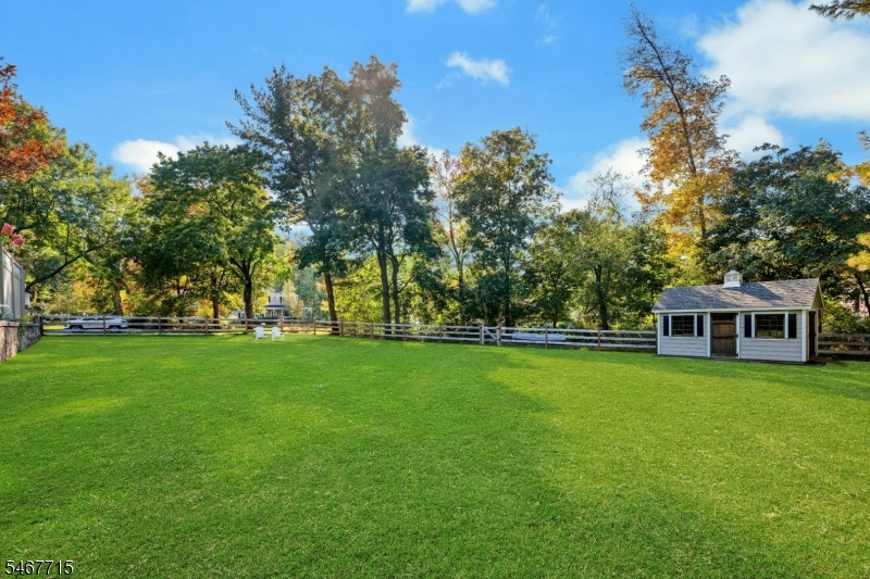 2 Mansfield Ct Property Photo 21