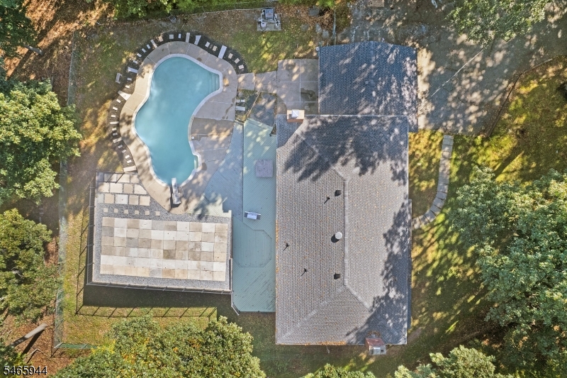 43 Dodie Dr. Property Photo 1