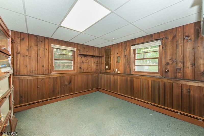 33 Underwood Rd Property Photo 24