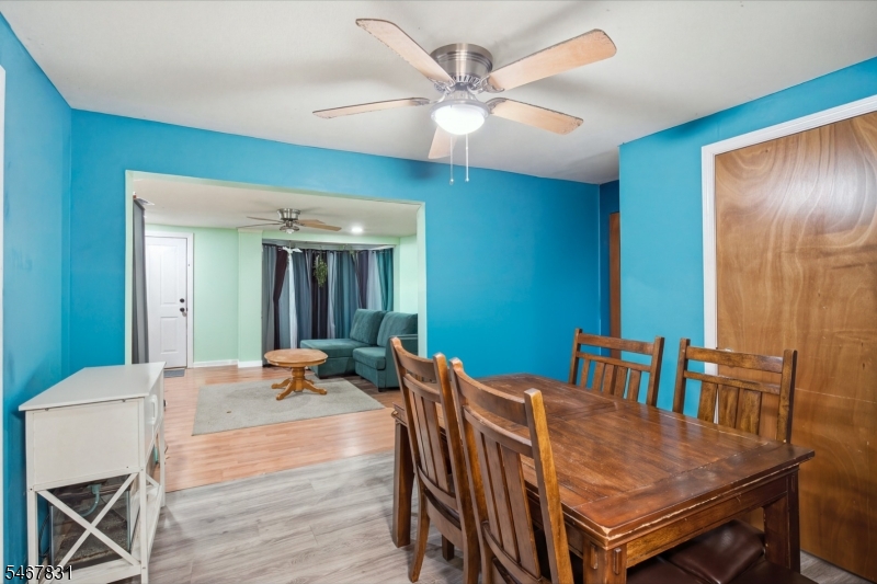 3 Tyndall Ave Property Photo 8