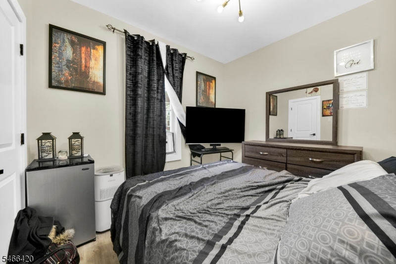 34 Arverne Ter Property Photo 19