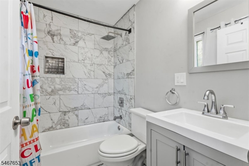 15 Chelsea Ave Property Photo 16