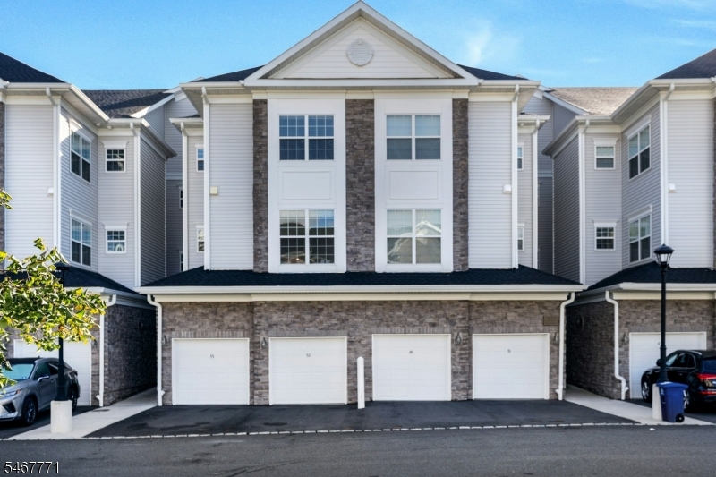 53 Veterans Way Property Photo 17